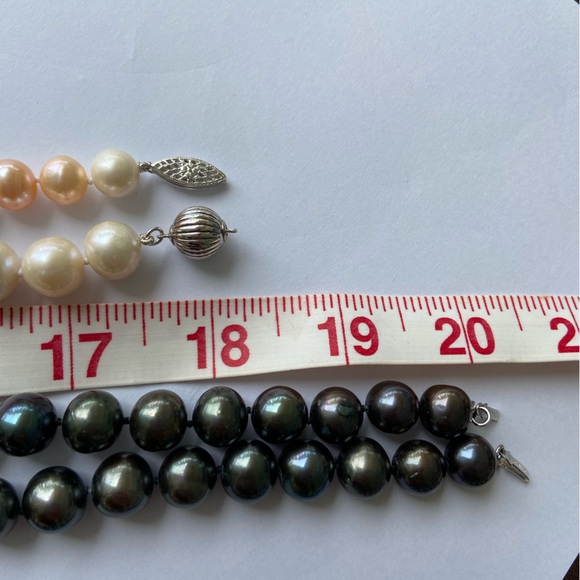 Imperial pearls by Josh Bazar, Black 20”, freshwater cultured, 925 sterling - Picture 9 of 9